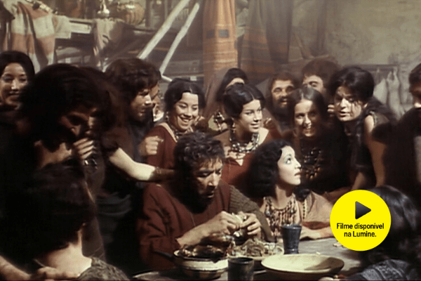 O ator Anthony Quinn em cena do filme "Barrabás", de Richard Fleischer.