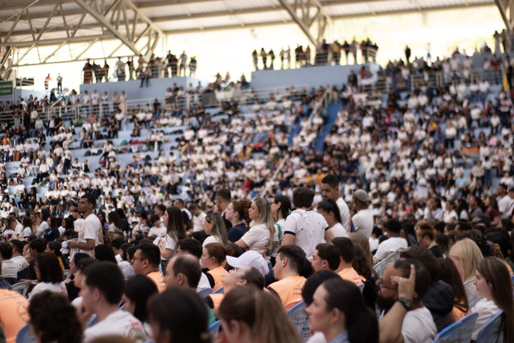Imagem da publicação Pré-estreia de “A Extraordinária Vida de Carlo Acutis” emociona jovens no PHN
